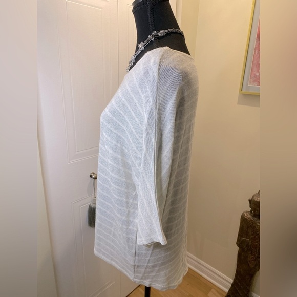 New Look sparkle striped sweater, off white & silver, 3/4 sleeves,long back 🩶🤍 - Picture 5 of 9